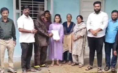 Lonavala News l फी भरण्यास असमर्थ असलेल्या पालकाला मनसेचा दिलासा; 3 अपत्यांचे दाखले मिळवून देण्यात यश