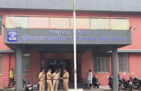 लोणावळा ग्रामीण पोलिसांची मोठी कारवाई; २६ वर्षांपासून खुनाच्या गुन्ह्यात फरार असलेला आरोपी पवनानगरमधून जेरबंद